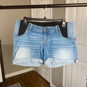 EUC | Ingrid & Isabel | Maternity Shorts